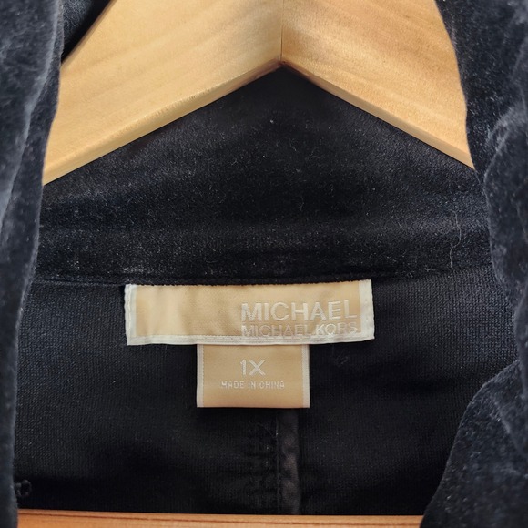Michael Kors Black Velvet Womens Funnel Neck Button Front Jacket Plus Size 1X - Picture 2 of 16